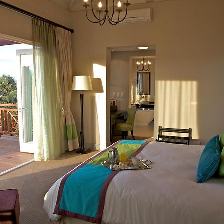 Mount Grace Hotel & Spa Magaliesburg Bilik gambar A bedroom at the Oyster Box