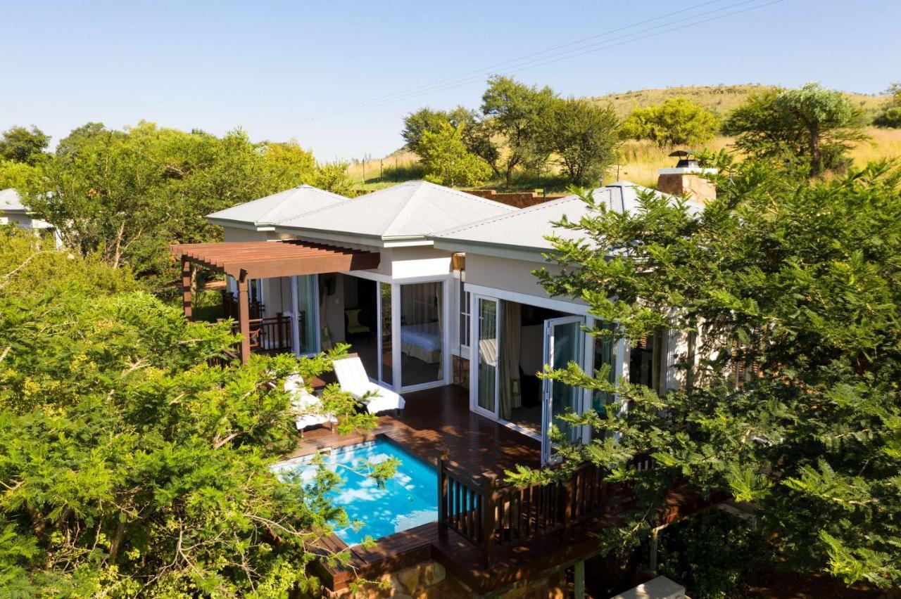 Mount Grace Hotel & Spa Magaliesburg Luaran gambar A private villa at the resort