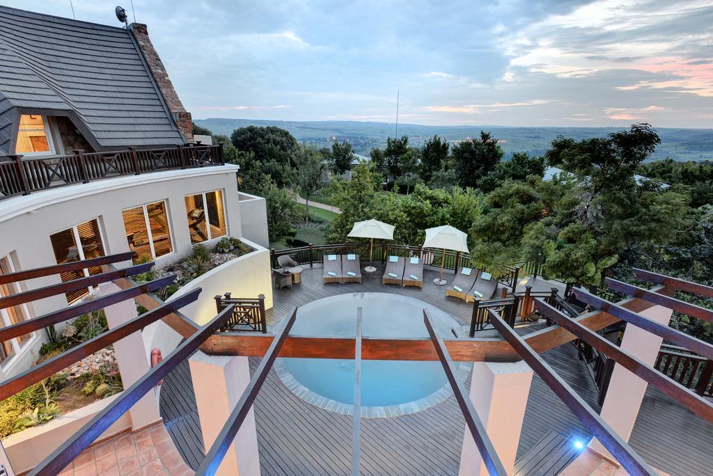 Mount Grace Hotel & Spa Magaliesburg Luaran gambar The View from the Sky Bar